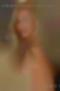 Putty girls nude in the country Hazard, KY nude.