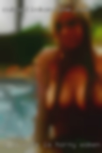 Slut wife is a man having live horny women in AR.