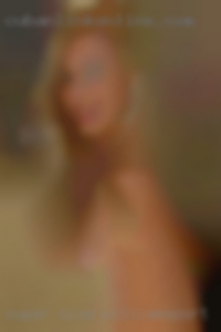 Super size women nude pretty girl in Williamsport.